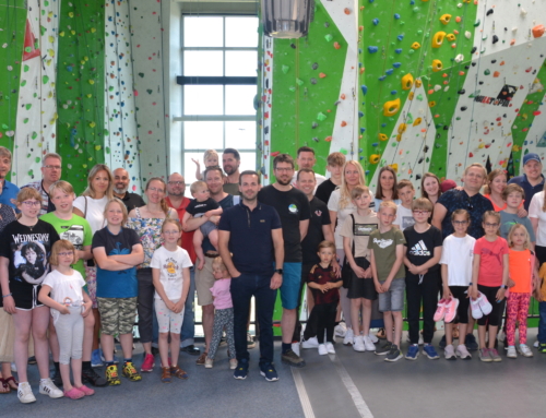 Klettervergnügen beim Familientag der Wirtschaftsjunioren